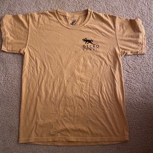 yellow gecko hawaii tshirt